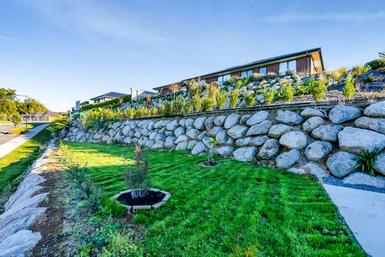 17 Atutahi Street Hurdon_33