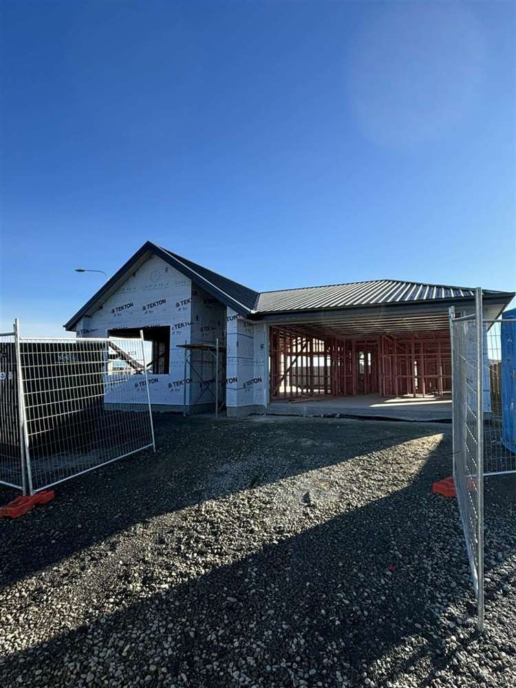 1 Greig Crescent Amberley_4