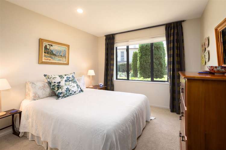 101 Marlborough Ridge Drive Fairhall_16