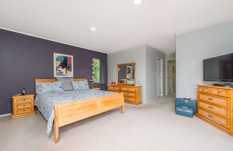 32 Ambleside Drive Northpark_9