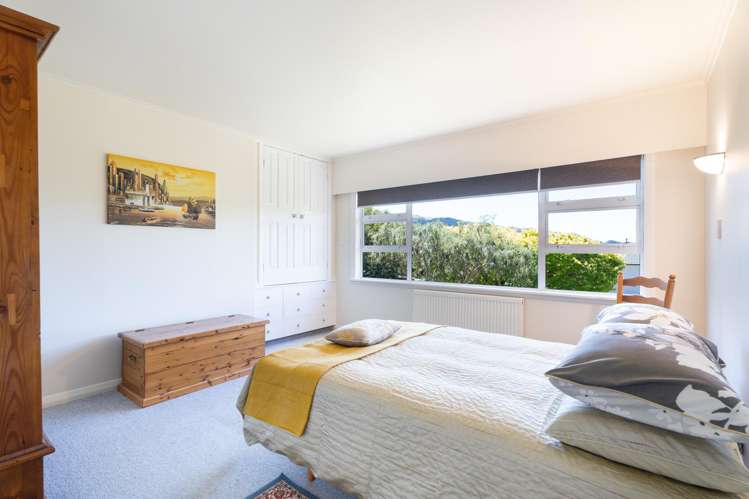 39 Sunrise Boulevard Tawa_17