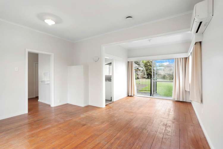 71 Hillside Road_4