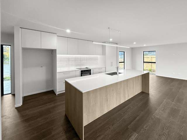 2 Newmia Lane 10754_2