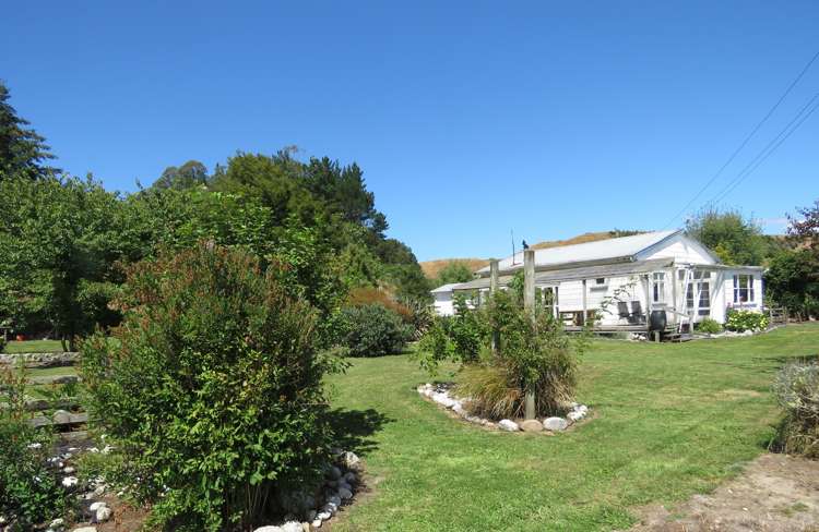 714 State Highway 7 Reefton_15