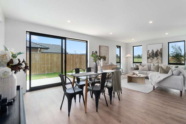 7 Georgina Beyer Way_1