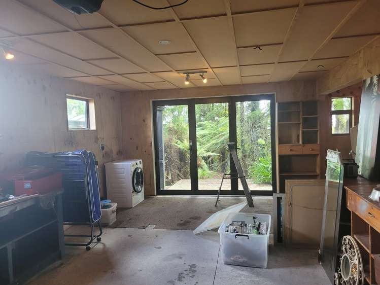 127 Brickfield Road Hokitika_26