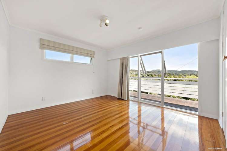 16 Derwent Crescent Titirangi_12