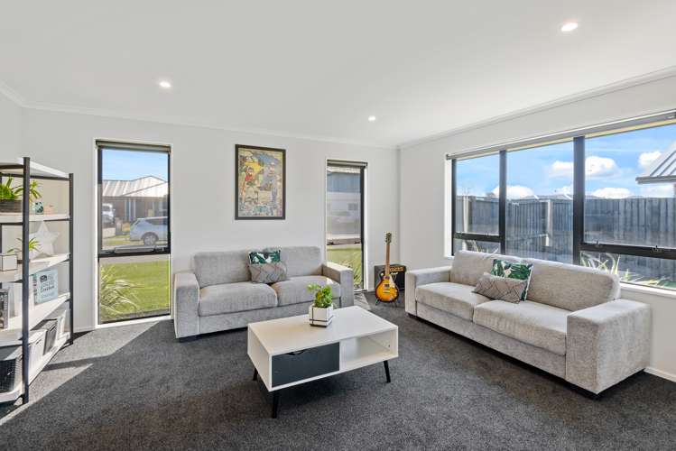 12 Full Moon Lane Rolleston_2