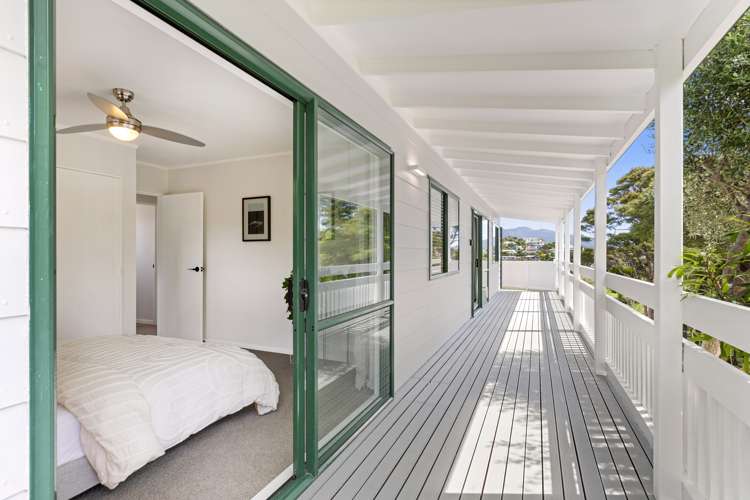 1 Lily Street Raglan_11