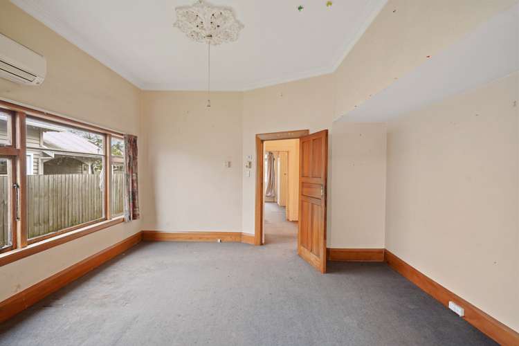 3 Defoe Place Waltham_10