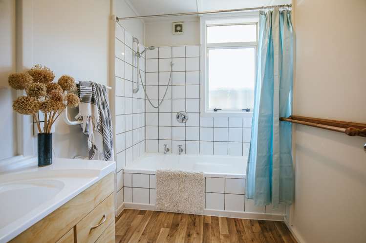 13 Achilles Place Wanaka_20