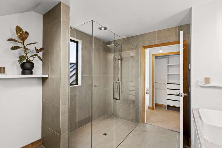 16 Mckellar Drive Jacks Point_22