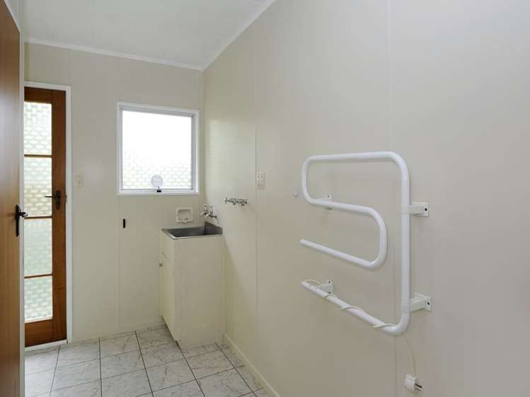 20 Exeter Street Stoke_15