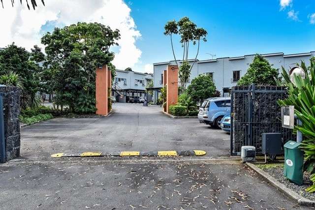 14/24 Norrie Avenue Mount Albert_1