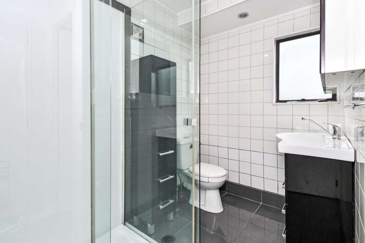 2/8 Kirklow Place Goodwood Heights_5