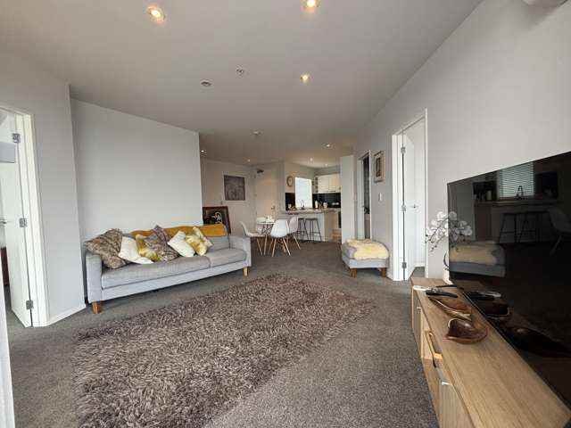 5B/84 Gunner Drive Te Atatu Peninsula_2