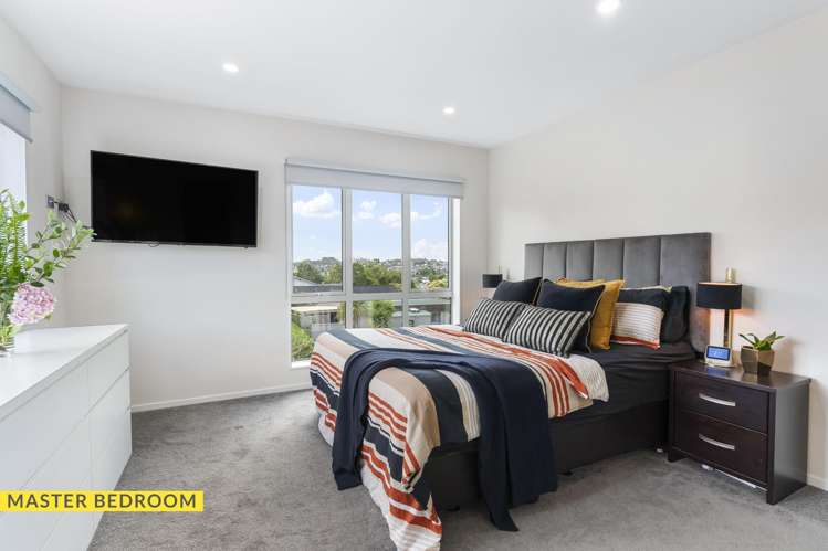 102A Oakdale Road Hillsborough_10