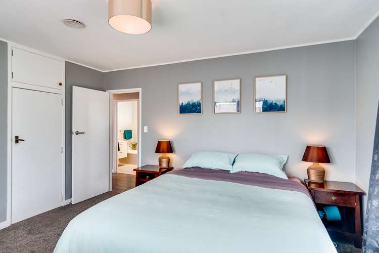 221 Tudor Avenue Mayfair_12