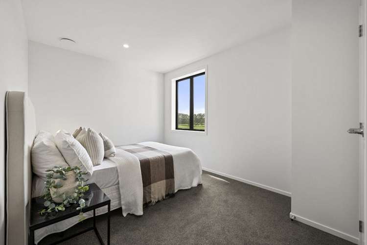 33/17 Rocky Road Huntington_7