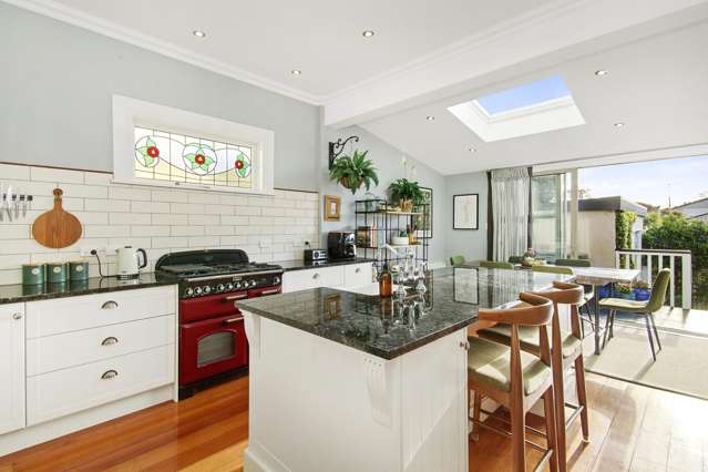 13 Mahoe Street Eastbourne_3