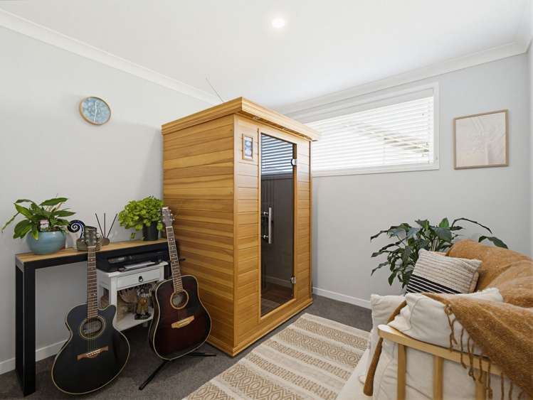 154/30 Bob Robertson Drive_4