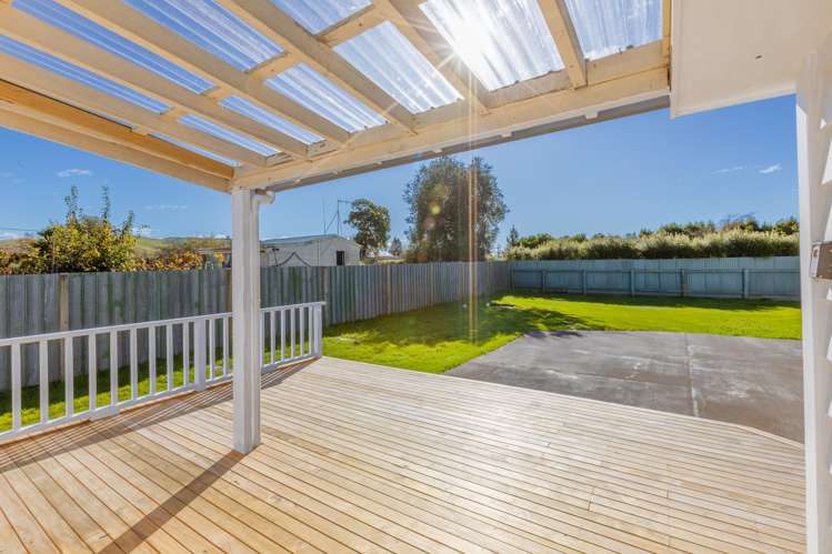 23 Dee Street Otane_12