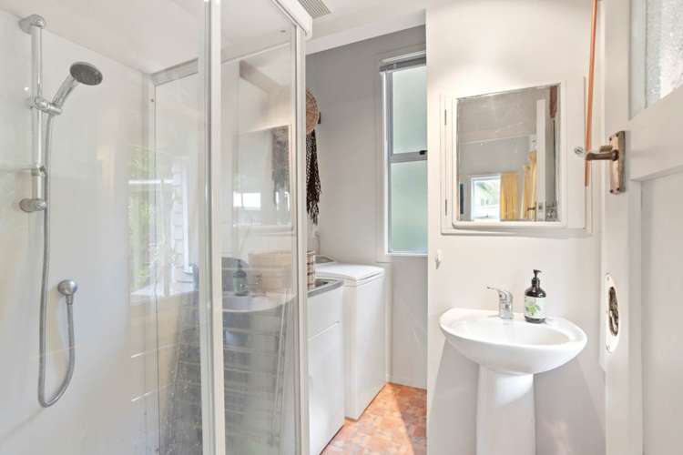 1157 Old North Road Helensville_40