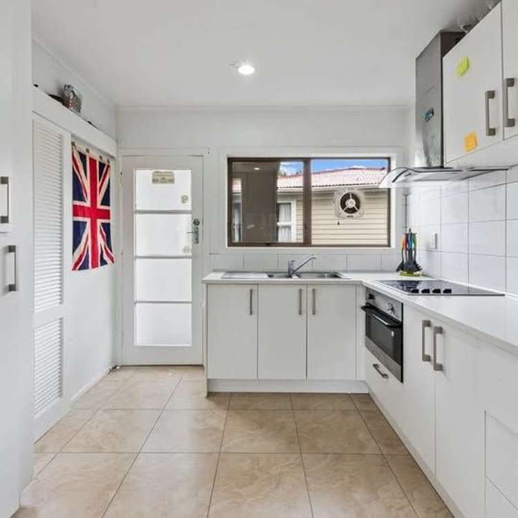 18 McLean Avenue Papatoetoe_5