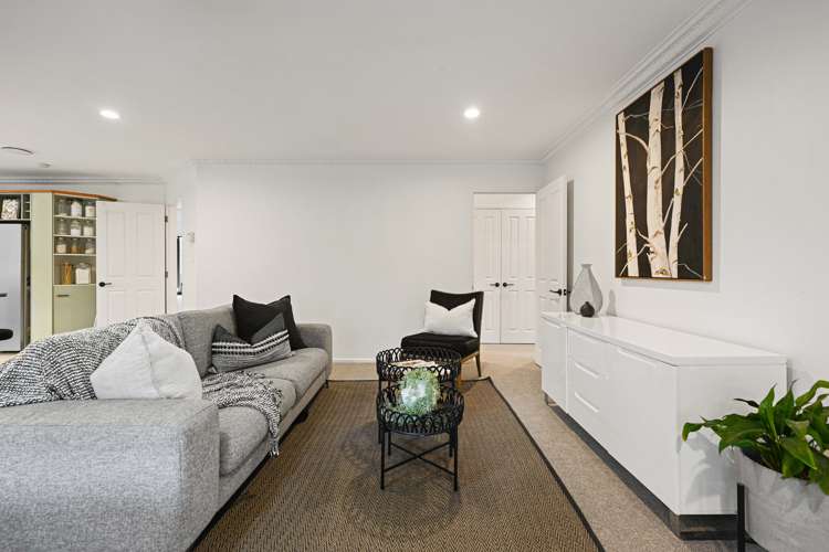 22 Ayrshire Drive Grandview Heights_5