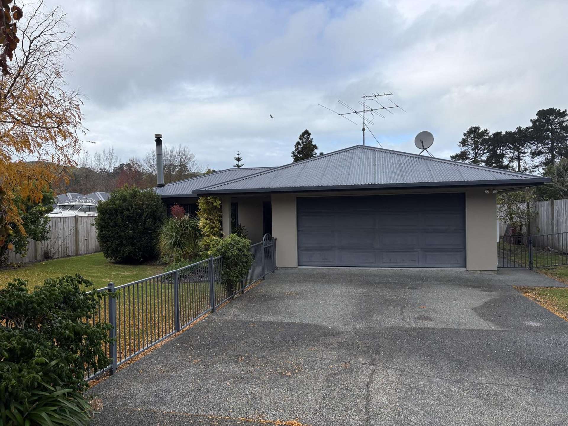 91 Riverside Road 1190_0