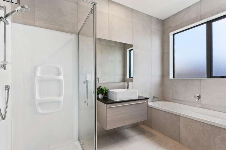 191 Ninth View Avenue Beachlands_23