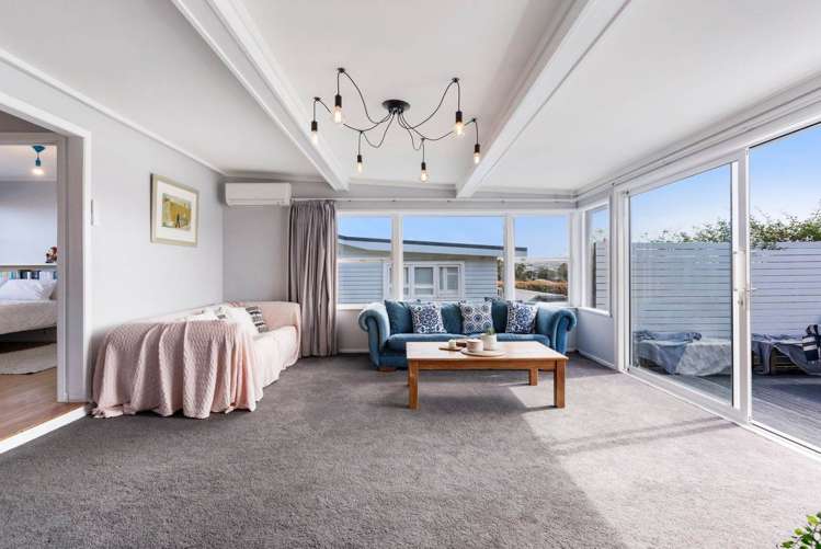 798 Whangaparaoa Road Manly_1