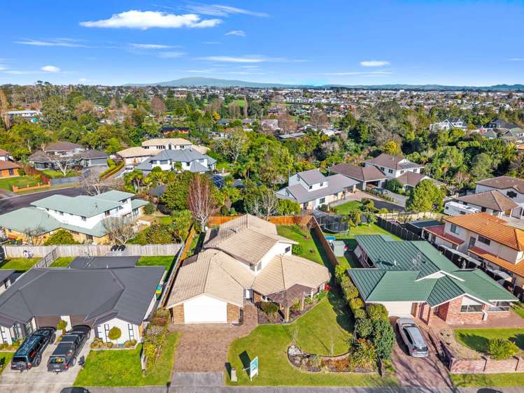 4 Longwood Place Harrowfield_31