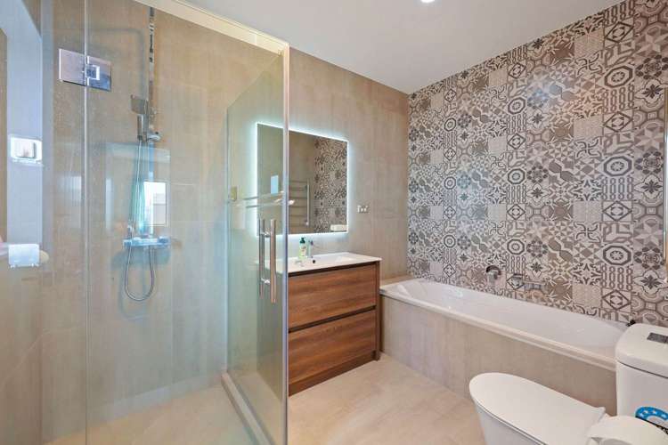102 Thomas Road Flat Bush_14