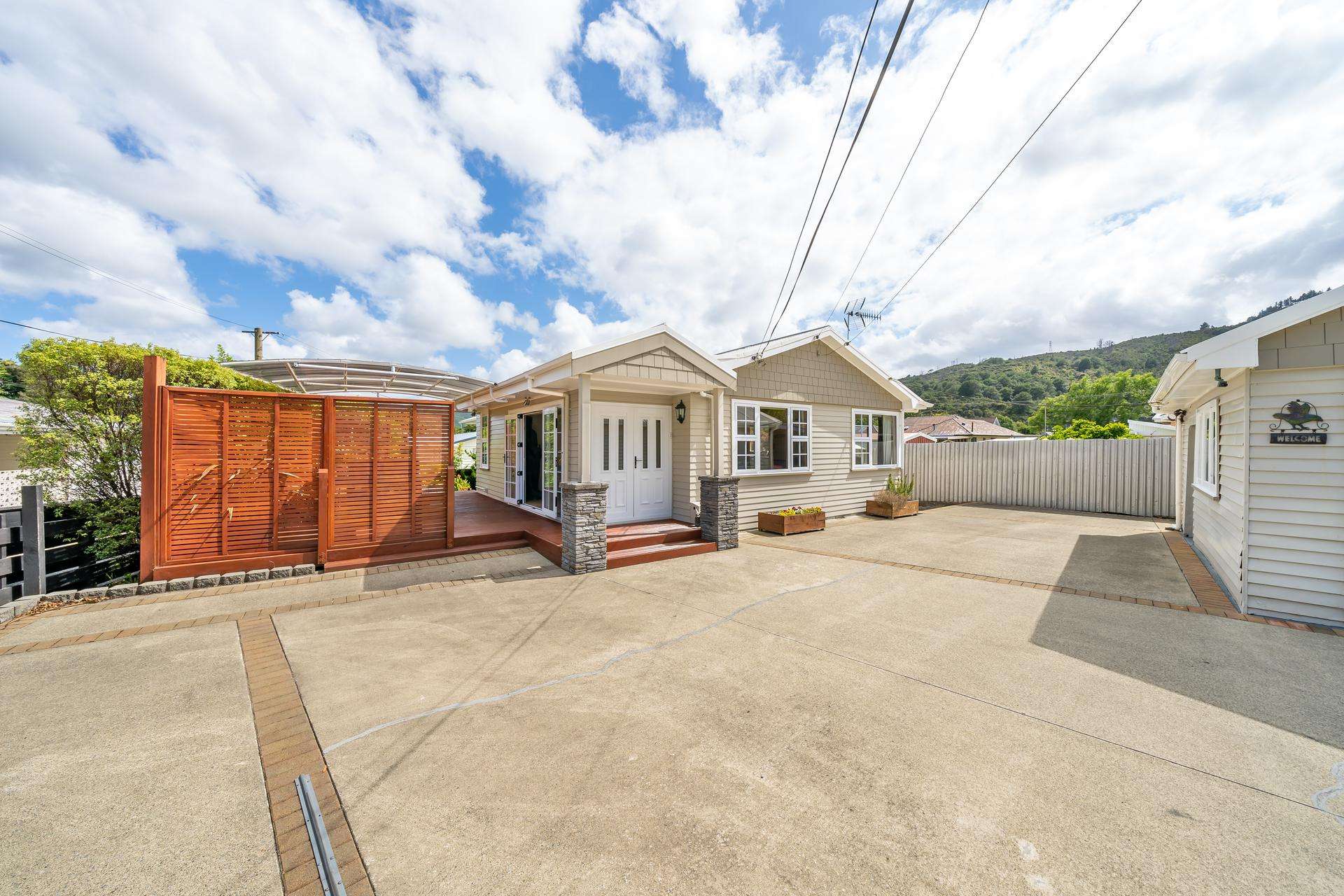 27 Kereru Grove Stokes Valley_0