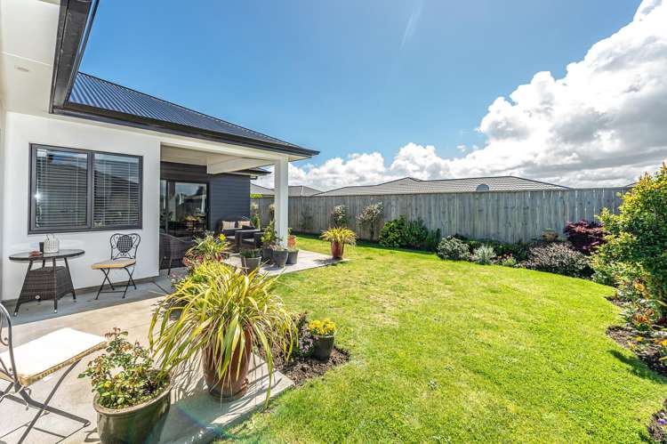 4 Simon Street Tawhero_21
