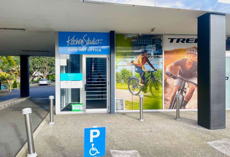 61 Saint Lukes Road Mt Albert_11