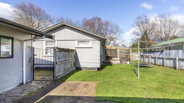 20 Puataata Street 11211_1