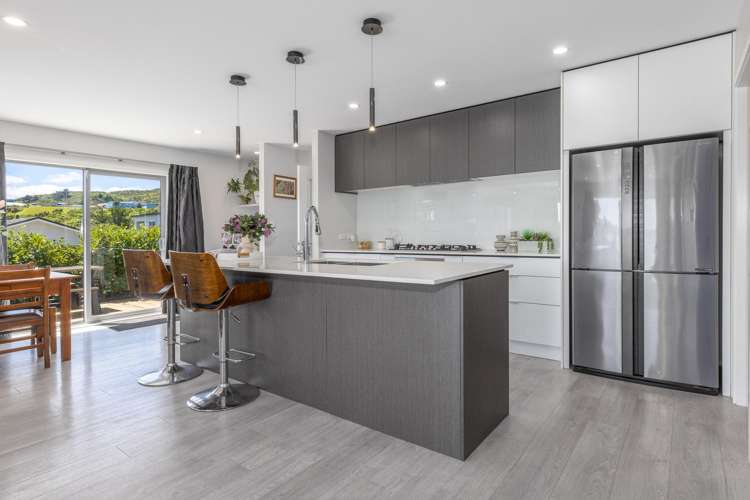 2 Ihakara Arthur Lane Aotea_8