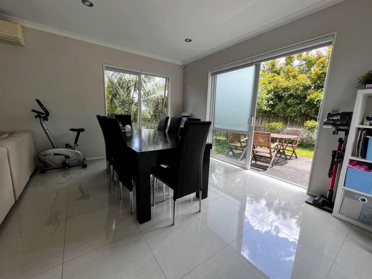 15 Fairhill Place Flat Bush_8