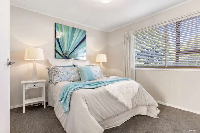 2/16 Saint Lukes Road Mount Albert_4