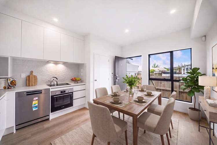 63 Gloria Avenue Te Atatu Peninsula_2