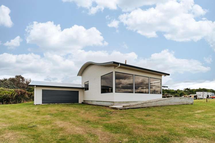 258 Jacks Bay Road Owaka_28