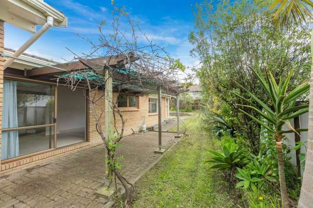 4 Langana Avenue Browns Bay_2