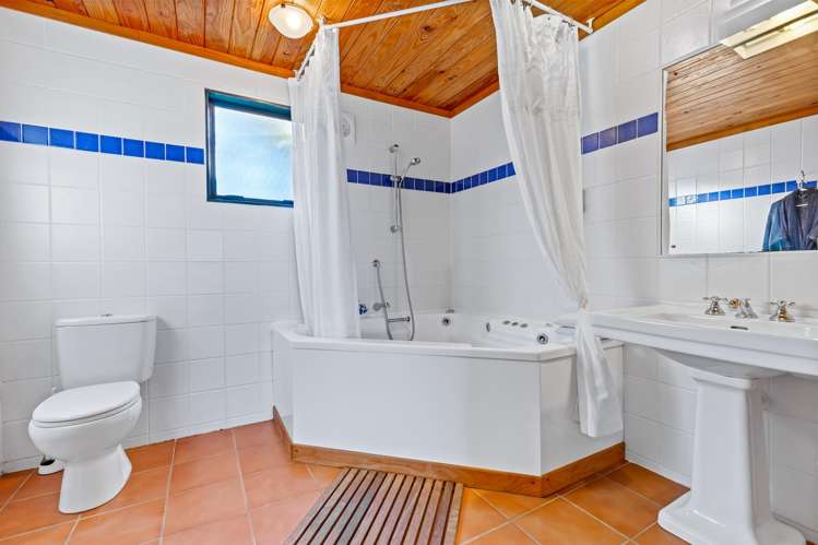 33 Puketaha Road Swanson_36