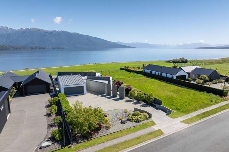 68 South Arm Drive Te Anau_32