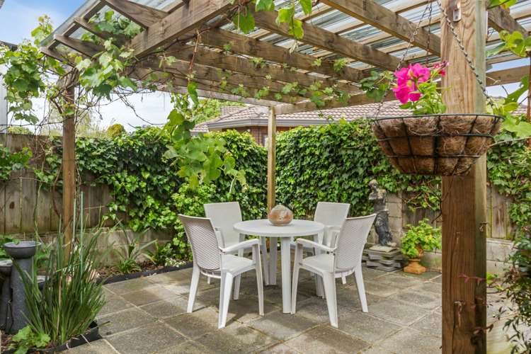 1/45 Glenmore Road Sunnyhills_14