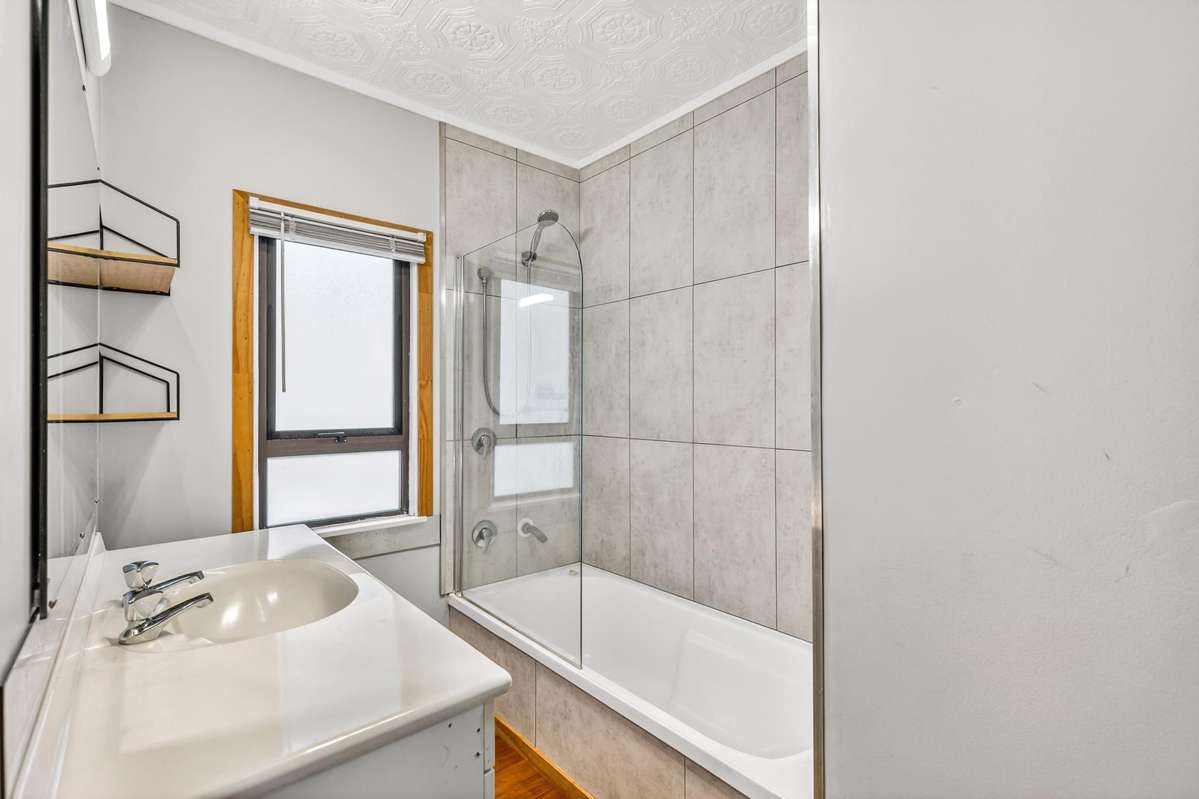 33 Tower Road_5