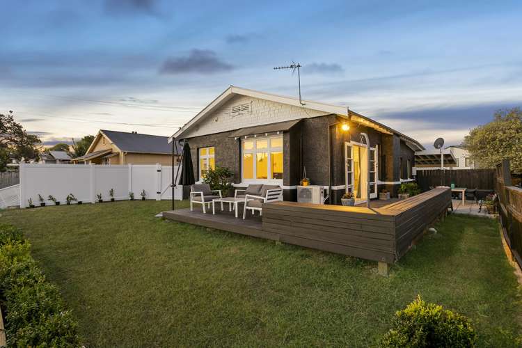 7 Rimu Street New Lynn_15