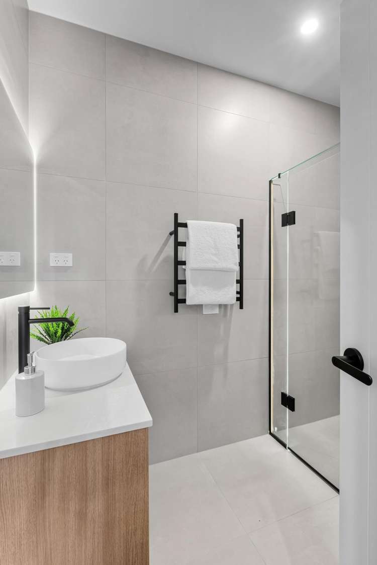 80 Awa Uru Road Orewa_12